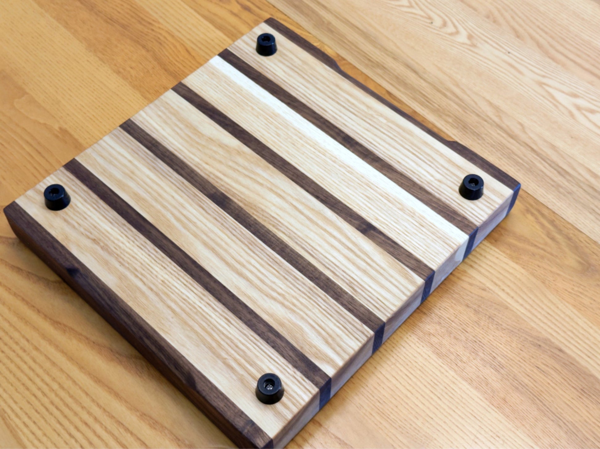 Large Hardwood Cutting Board