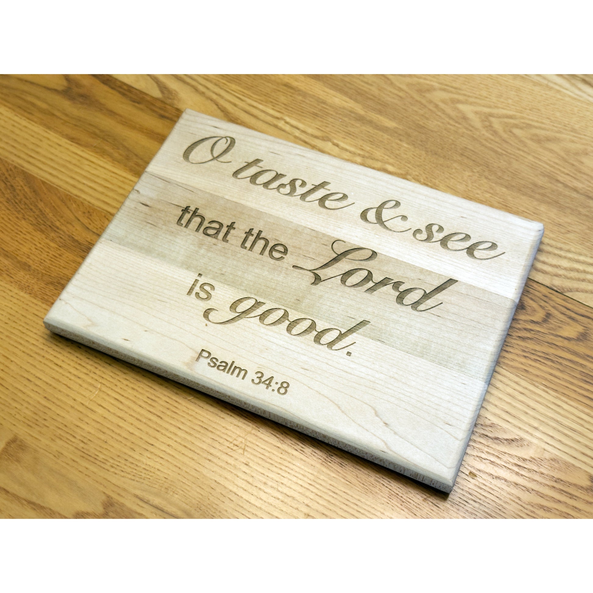 Medium Hardwood Cutting Board